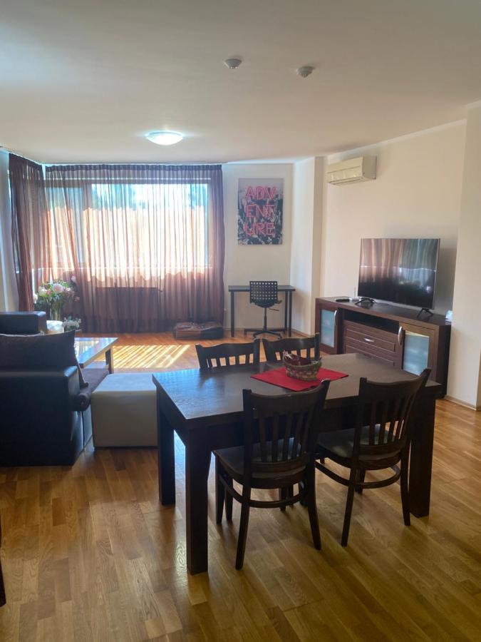 K'S Place Apartment Pravets Golf Resort المظهر الخارجي الصورة